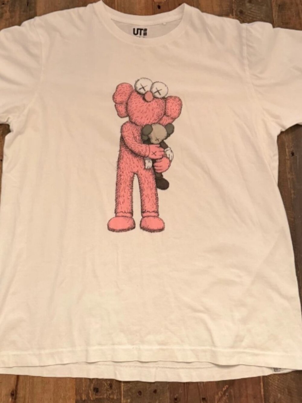 KAWS x Uniqlo Pink BFF Tee (US Sizing) Size Large Used